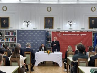 Ünnepélyes Elismerő Oklevél átadás és egy új együttműködés: az Állatorvostudományi Egyetem és a Nemzeti Élelmiszerláncbiztonsági Hivatal szakmai elköteleződése