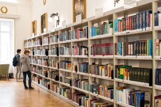 Gondolataink a Könyvtárosok Világnapján