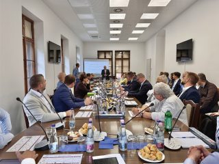 Az Állatorvostudományi Egyetem adott otthont az Országos Élelmiszerbiztonsági Tanács szakmai egyeztetésének